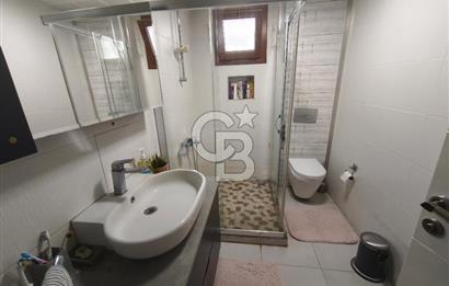 Karşıyaka Bostanlı'nın Kalbinde 2+1 Geniş ve Ferah Kiralık Daire