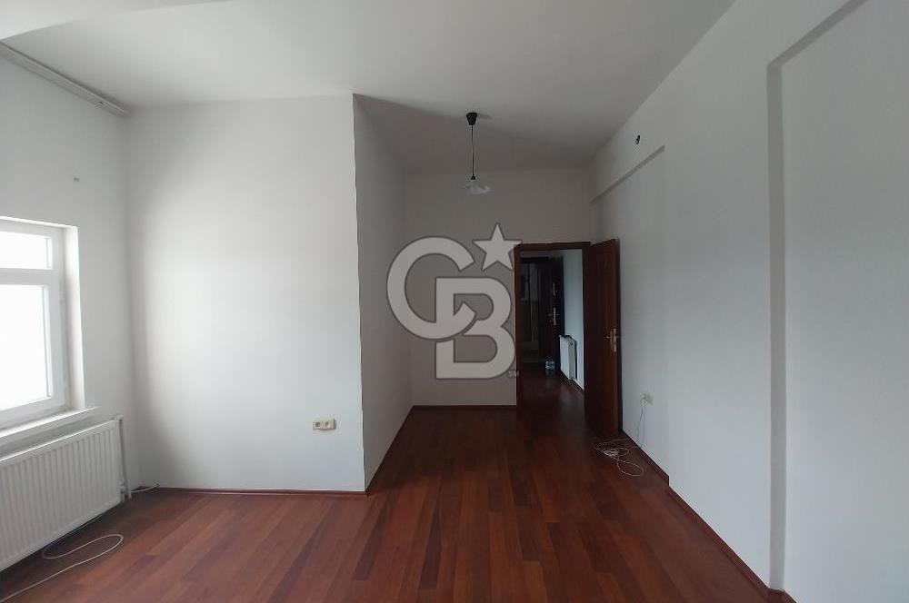 İNCEK AHLATLIBEL MAHALLESİNDE KİRALIK 1+1 DAİRE