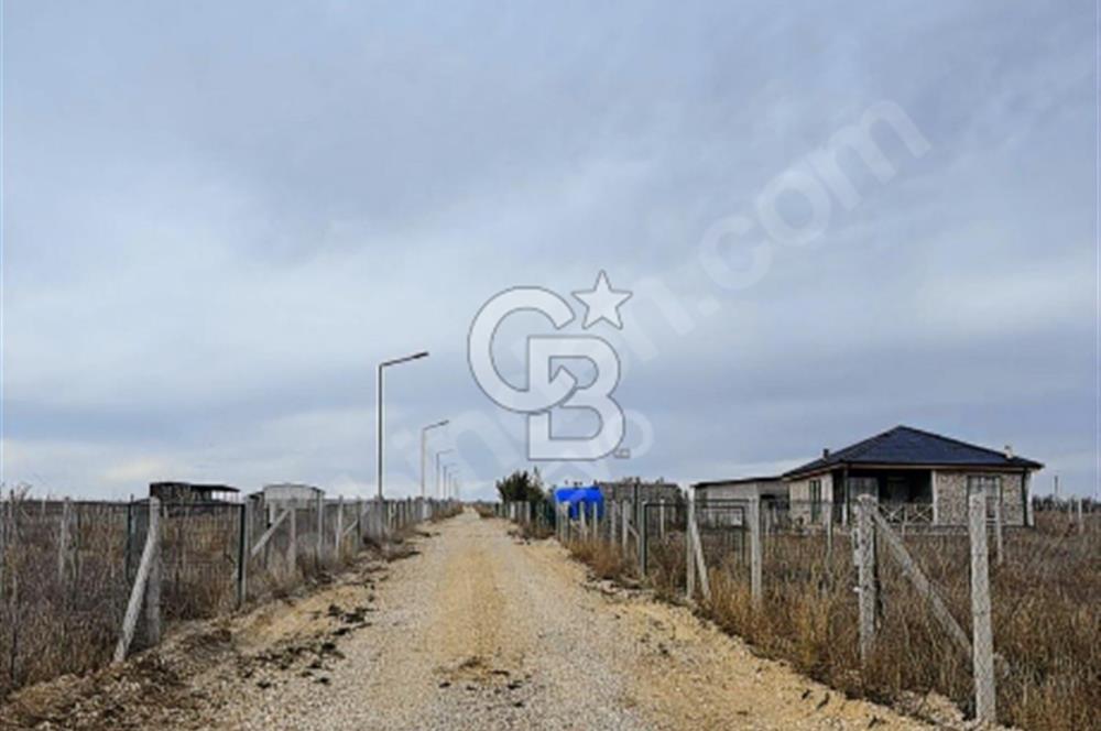 GÖLBAŞI HAYMANA YOLU ÜZERİNDE SATILIK HOBİ BAHÇESİ 400 m2