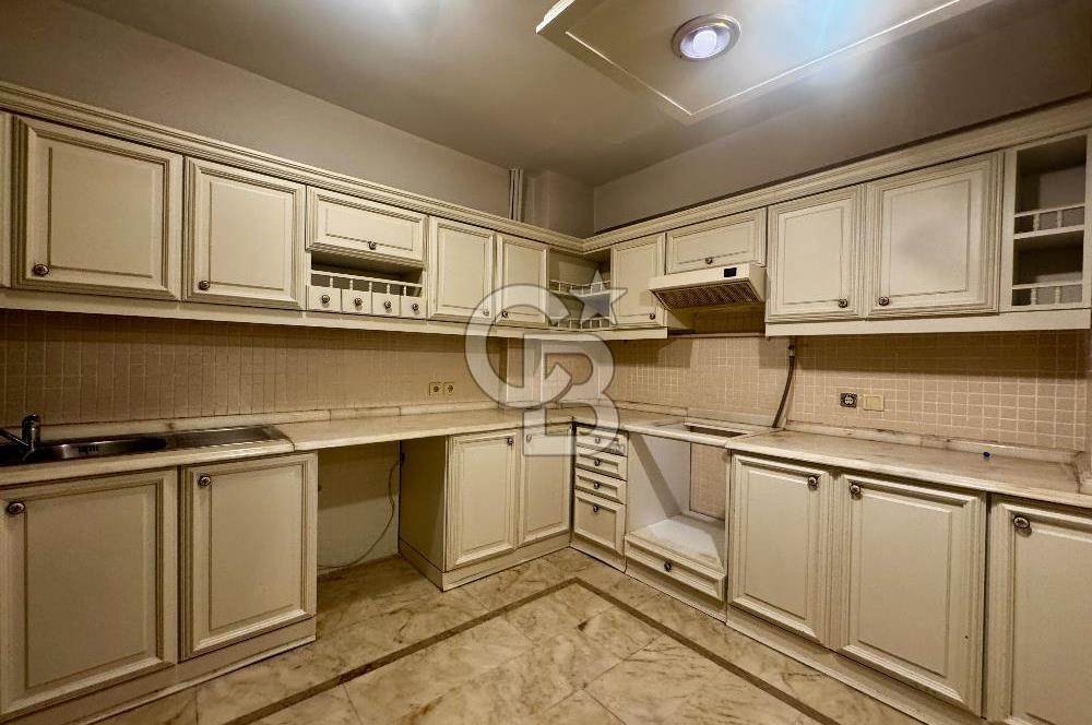 NİSANTAŞI, HÜSREV GEREDE CADDESİ 5+1 SATILIK DAİRE