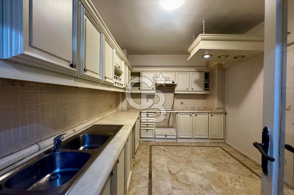 NİSANTAŞI, HÜSREV GEREDE CADDESİ 5+1 SATILIK DAİRE