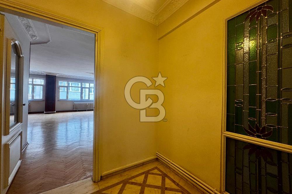 NİSANTAŞI, HÜSREV GEREDE CADDESİ 5+1 SATILIK DAİRE