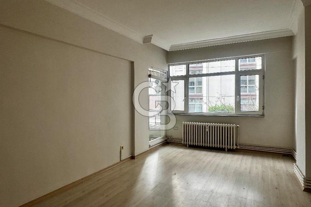 NİSANTAŞI, HÜSREV GEREDE CADDESİ 5+1 SATILIK DAİRE