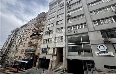 NİSANTAŞI, HÜSREV GEREDE CADDESİ 5+1 SATILIK DAİRE