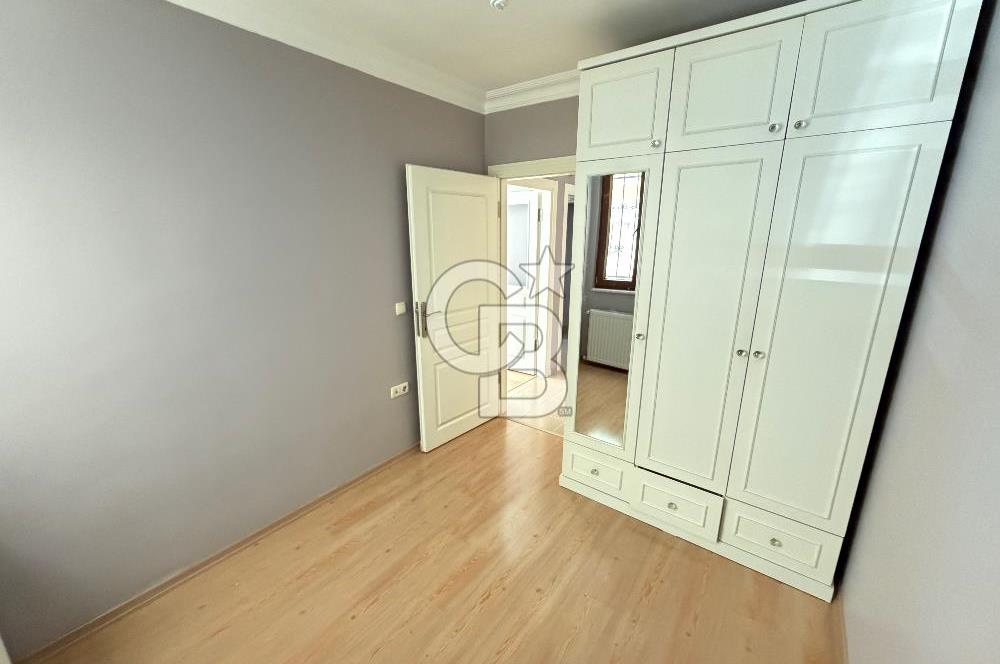 Ümraniye İstiklal Mahallesinde 2 + 1 Kiralık Daire
