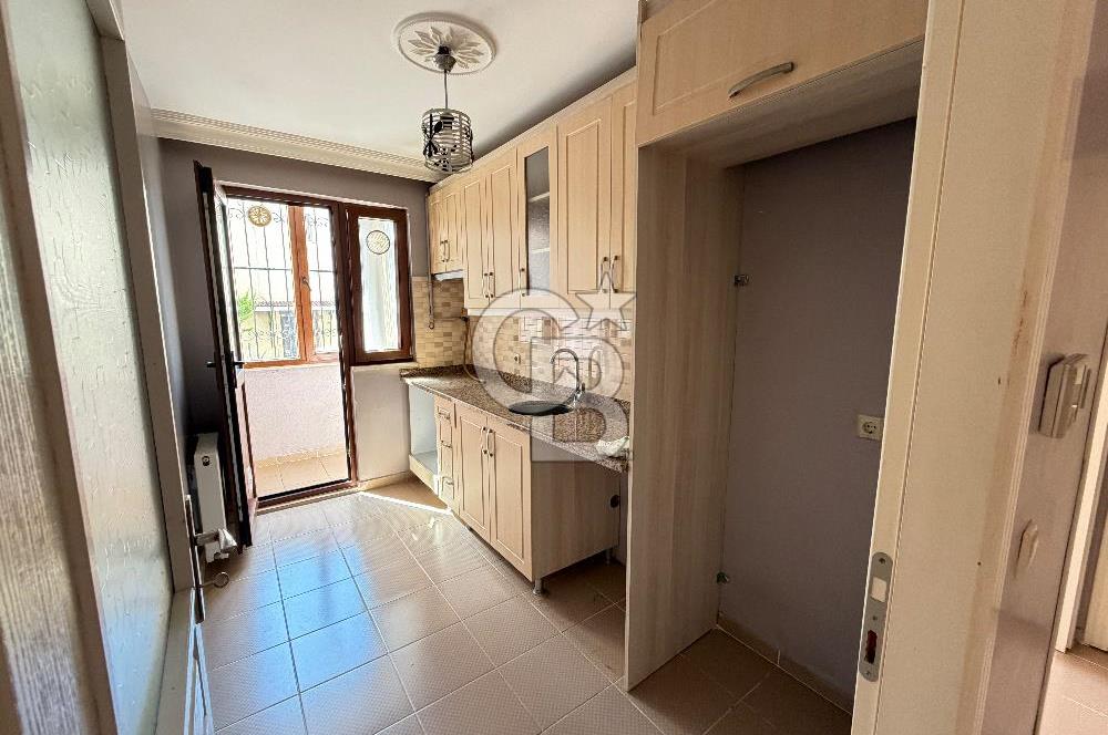 Ümraniye İstiklal Mahallesinde 2 + 1 Kiralık Daire