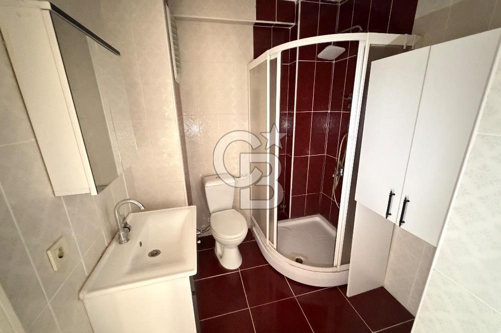 Ümraniye İstiklal Mahallesinde 2 + 1 Kiralık Daire
