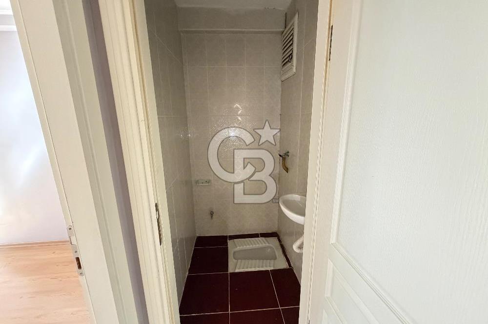 Ümraniye İstiklal Mahallesinde 2 + 1 Kiralık Daire