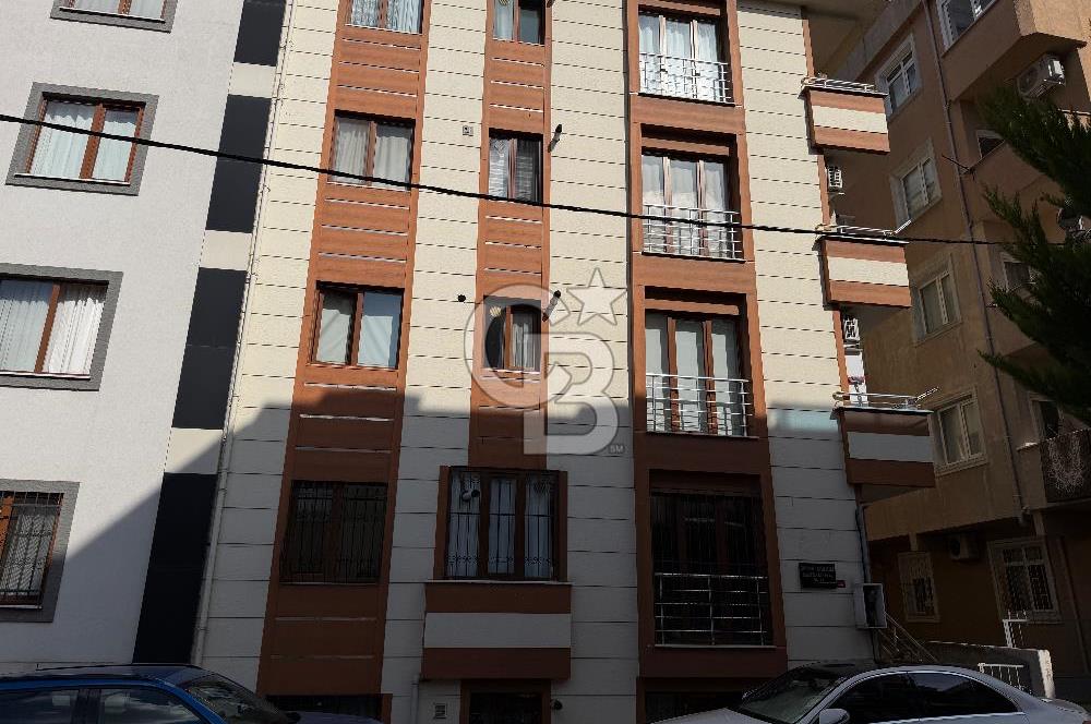 Ümraniye İstiklal Mahallesinde 2 + 1 Kiralık Daire