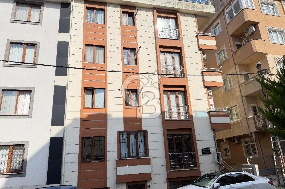 Ümraniye İstiklal Mahallesinde 2 + 1 Kiralık Daire