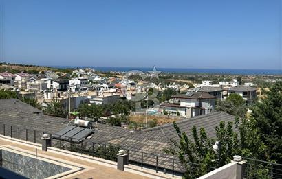 Deniz Manzaralı 500 m2 Sıfır Villa