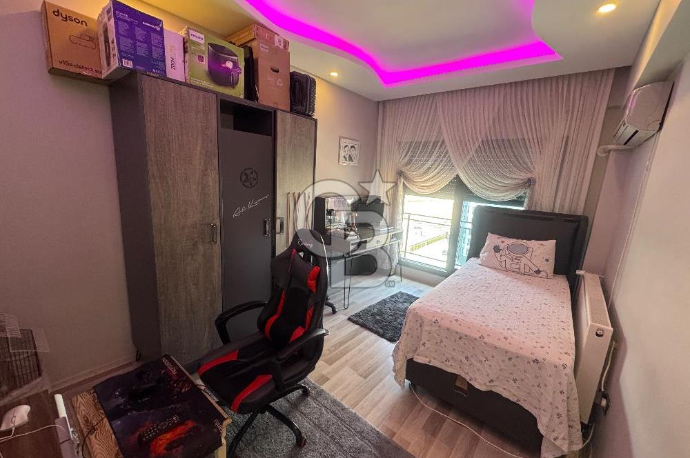 Karşıyaka Örnekköy Ata Sitesi havuzlu güvenlikli 3 + 1 kiralık daire