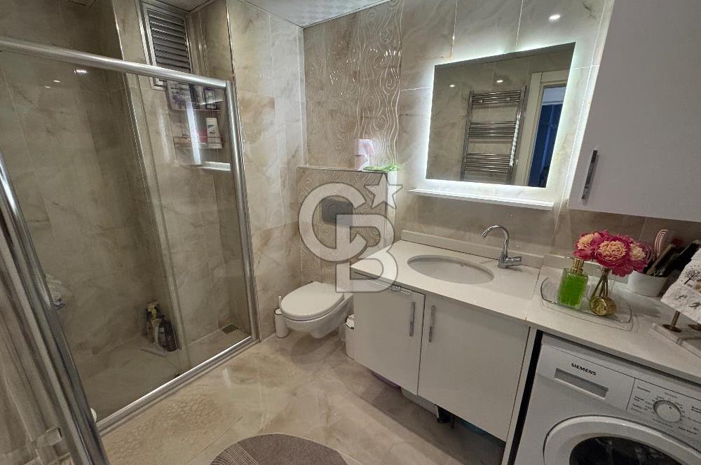 Karşıyaka Örnekköy Ata Sitesi havuzlu güvenlikli 3 + 1 kiralık daire