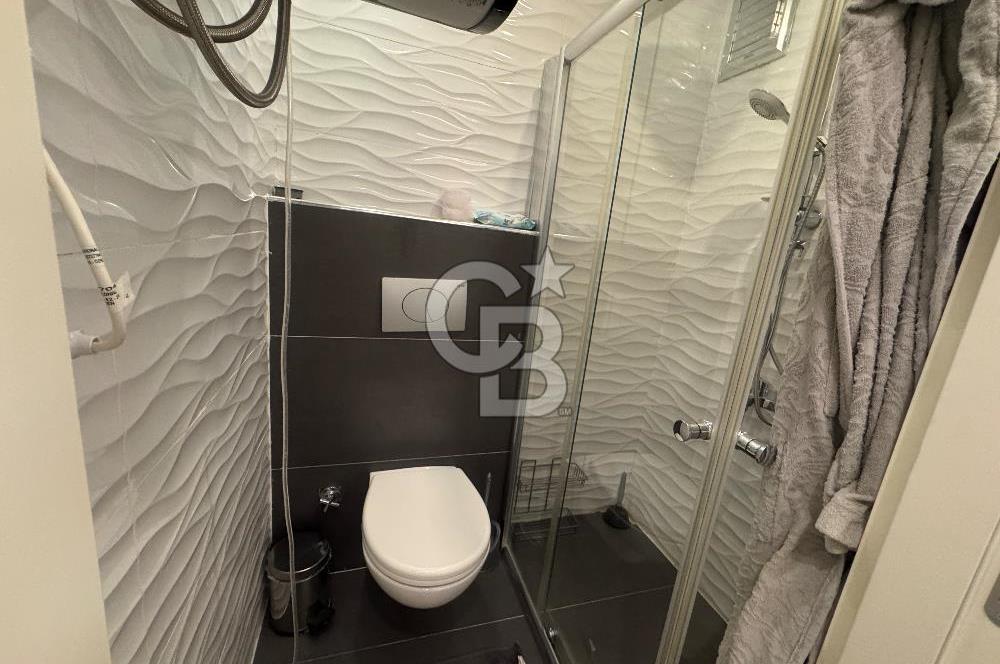 Karşıyaka Örnekköy Ata Sitesi havuzlu güvenlikli 3 + 1 kiralık daire
