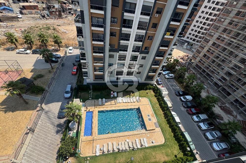 Karşıyaka Örnekköy Ata Sitesi havuzlu güvenlikli 3 + 1 kiralık daire