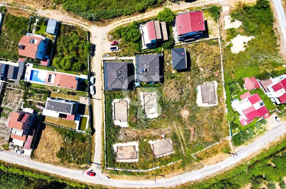 Kuşadası Güzelçamlı'da Satılık İmarlı Arsa - Dubleks Fırsatı