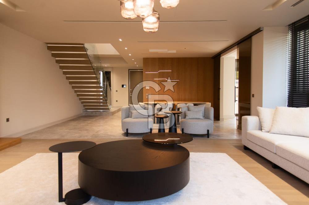 Düzlerçamı Terra Doğa'da Satılık 5+1 Prestijli Villa