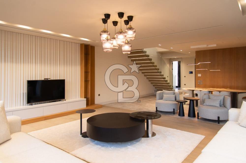 Düzlerçamı Terra Doğa'da Satılık 5+1 Prestijli Villa