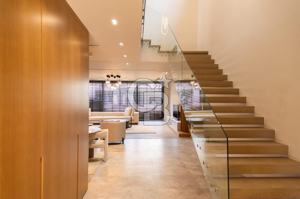 Düzlerçamı Terra Doğa'da Satılık 5+1 Prestijli Villa