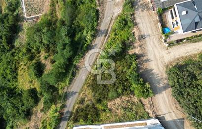 SÖĞÜTLÜ'DE SATILIK İMARLI ARSA
