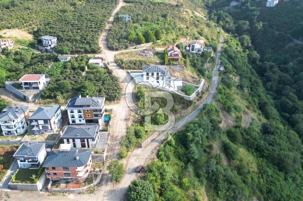 SÖĞÜTLÜ'DE SATILIK İMARLI ARSA