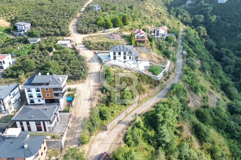 SÖĞÜTLÜ'DE SATILIK İMARLI ARSA