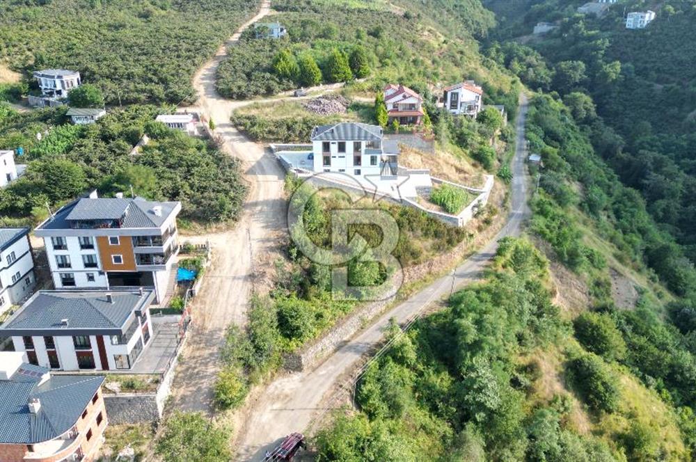 SÖĞÜTLÜ'DE SATILIK İMARLI ARSA