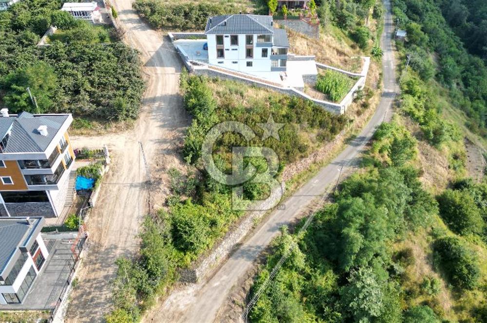 SÖĞÜTLÜ'DE SATILIK İMARLI ARSA