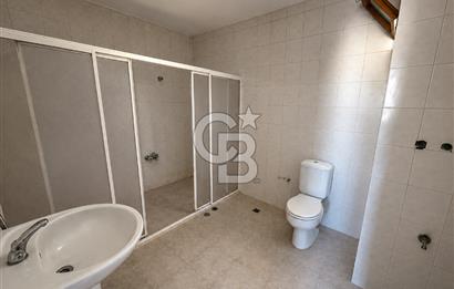 Söğütlü'de Hastane Karşısında,Şehrin Merkezinde Satılık 3+1Daire
