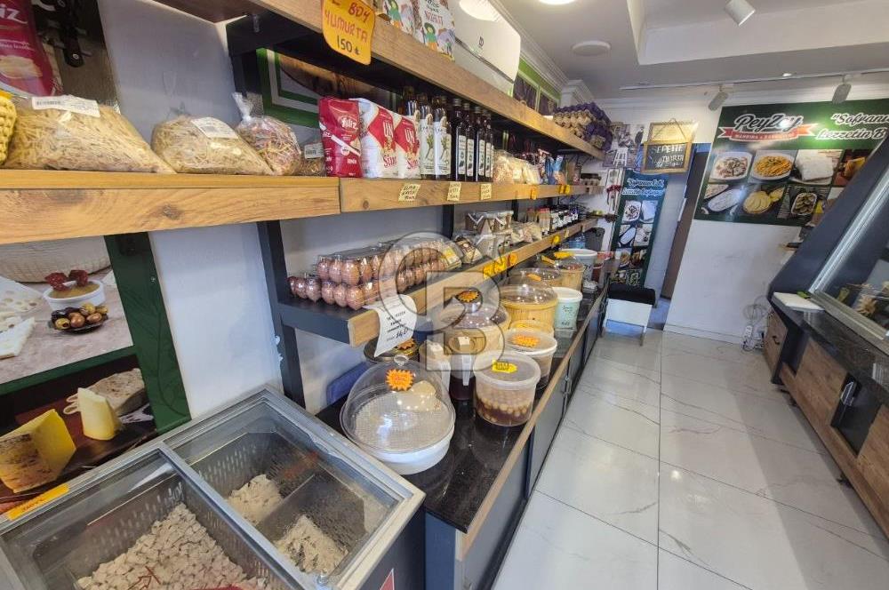 Atilla Mah. Inönü Caddesi Üzerinde Otobüs Durağı Önünde Kiralık Dükkan