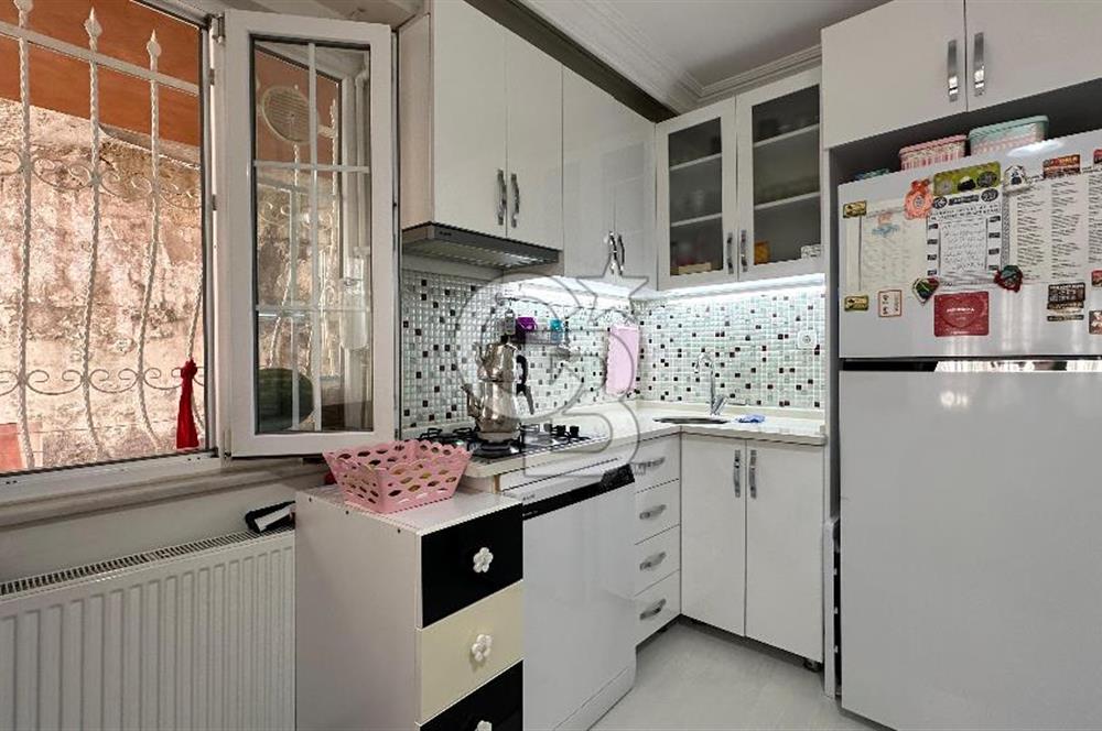 EYÜPSULTAN ESENTEPE CADDEYE 100 METRE SATILIK DAİRE