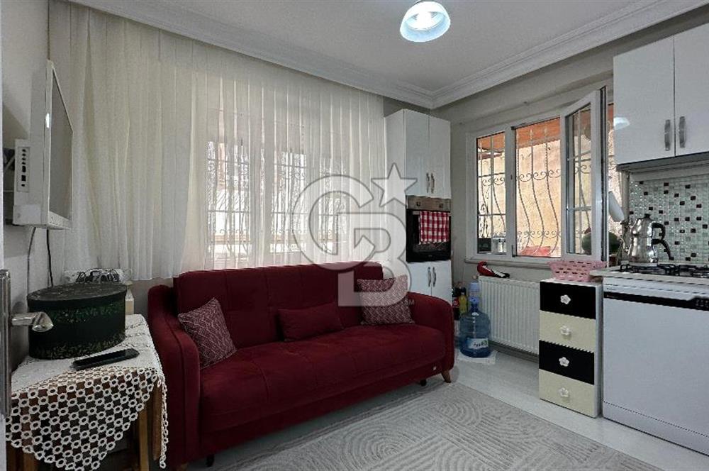 EYÜPSULTAN ESENTEPE CADDEYE 100 METRE SATILIK DAİRE