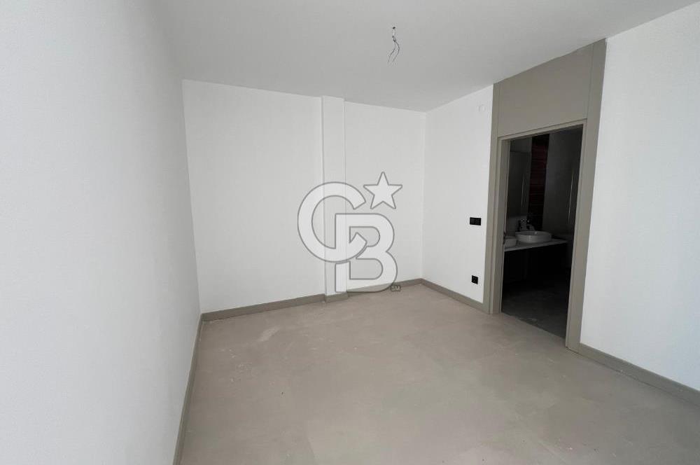MUSELAND-KUŞADASI BAYRAKLIDEDE DE LÜKS 5+2 HAVUZLU VİLLA