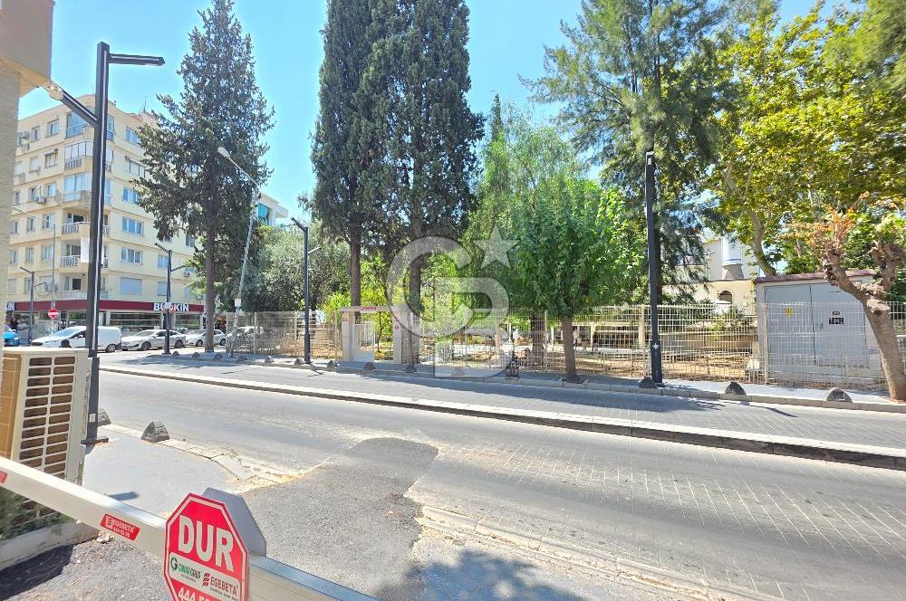 Bornova Süvari Caddesinde 3+1 Kiralık Daire