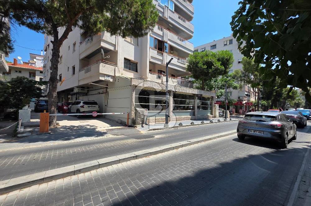 Bornova Süvari Caddesinde 3+1 Kiralık Daire
