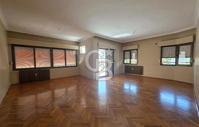 Bornova Süvari Caddesinde 3+1 Kiralık Daire