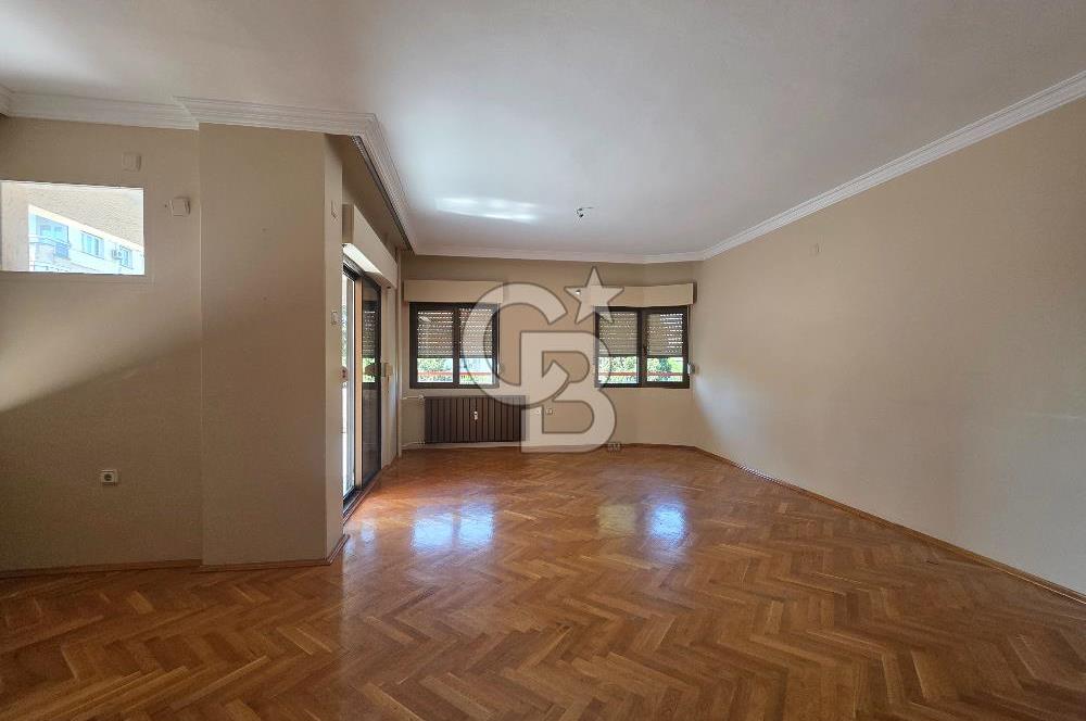 Bornova Süvari Caddesinde 3+1 Kiralık Daire