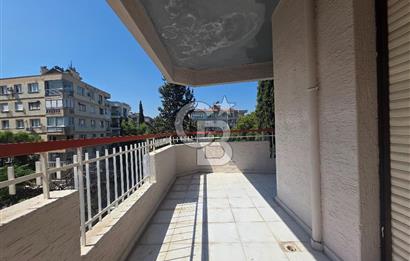 Bornova Süvari Caddesinde 3+1 Kiralık Daire