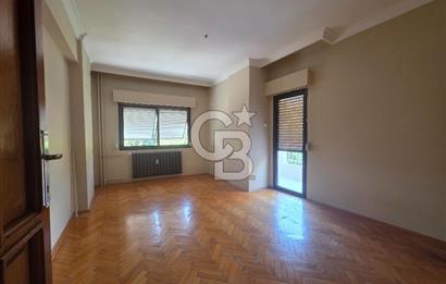 Bornova Süvari Caddesinde 3+1 Kiralık Daire