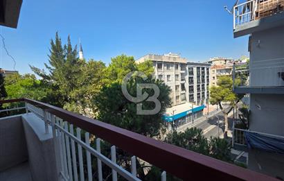 Bornova Süvari Caddesinde 3+1 Kiralık Daire