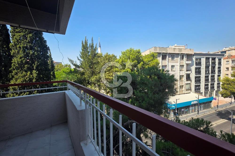 Bornova Süvari Caddesinde 3+1 Kiralık Daire