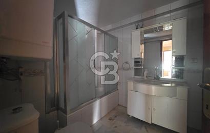 Bornova Süvari Caddesinde 3+1 Kiralık Daire