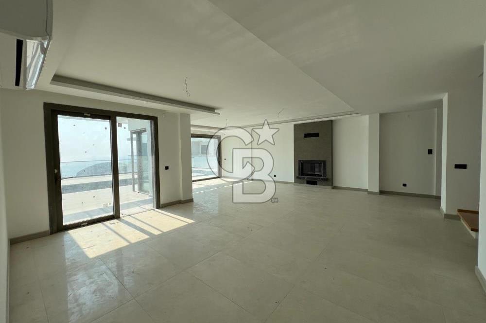 MUSELAND-KUŞADASI BAYRAKLIDEDE DE LÜKS 5+2 HAVUZLU VİLLA