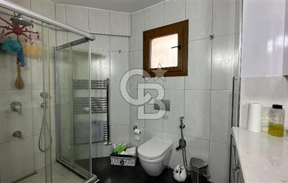 Cunda'da Denize Sıfır Özel Plajlı Lüks Villa