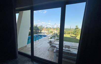 Antalya Odabaşı'nda Site İçerisinde Eşyalı Satılık Villa