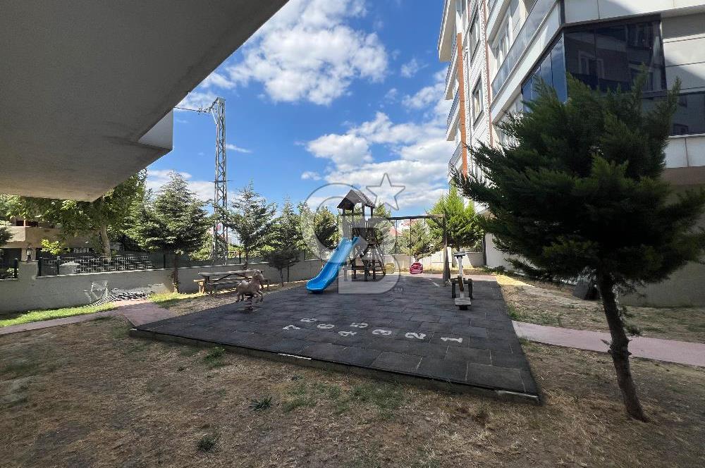 LAPSEKİ ÇARDAK KONAKLARINDA 2+1 SA