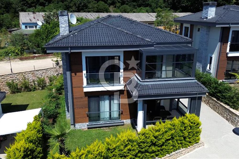 ŞİLE ÇAYIRBAŞI'NDA SATILIK 4+1 VİLLA