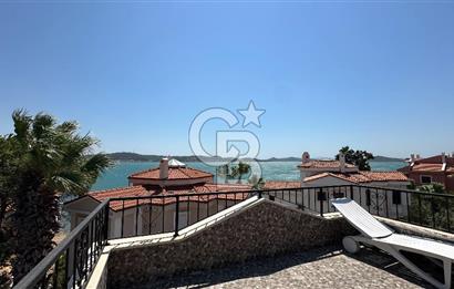 Cunda'da Denize Sıfır Özel Plajlı Lüks Villa