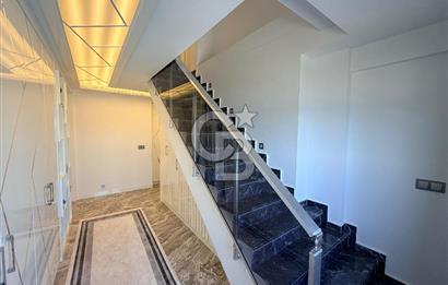 Ayvalık Sarımsaklı Panoramik Manzaralı Dubleks Daire