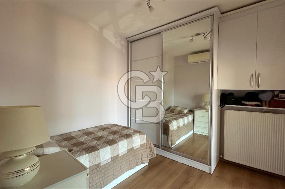 Cunda'da Denize Sıfır Özel Plajlı Lüks Villa